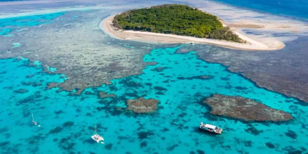 Top 10 Australian Travel Destinations for Seniors' Vacations